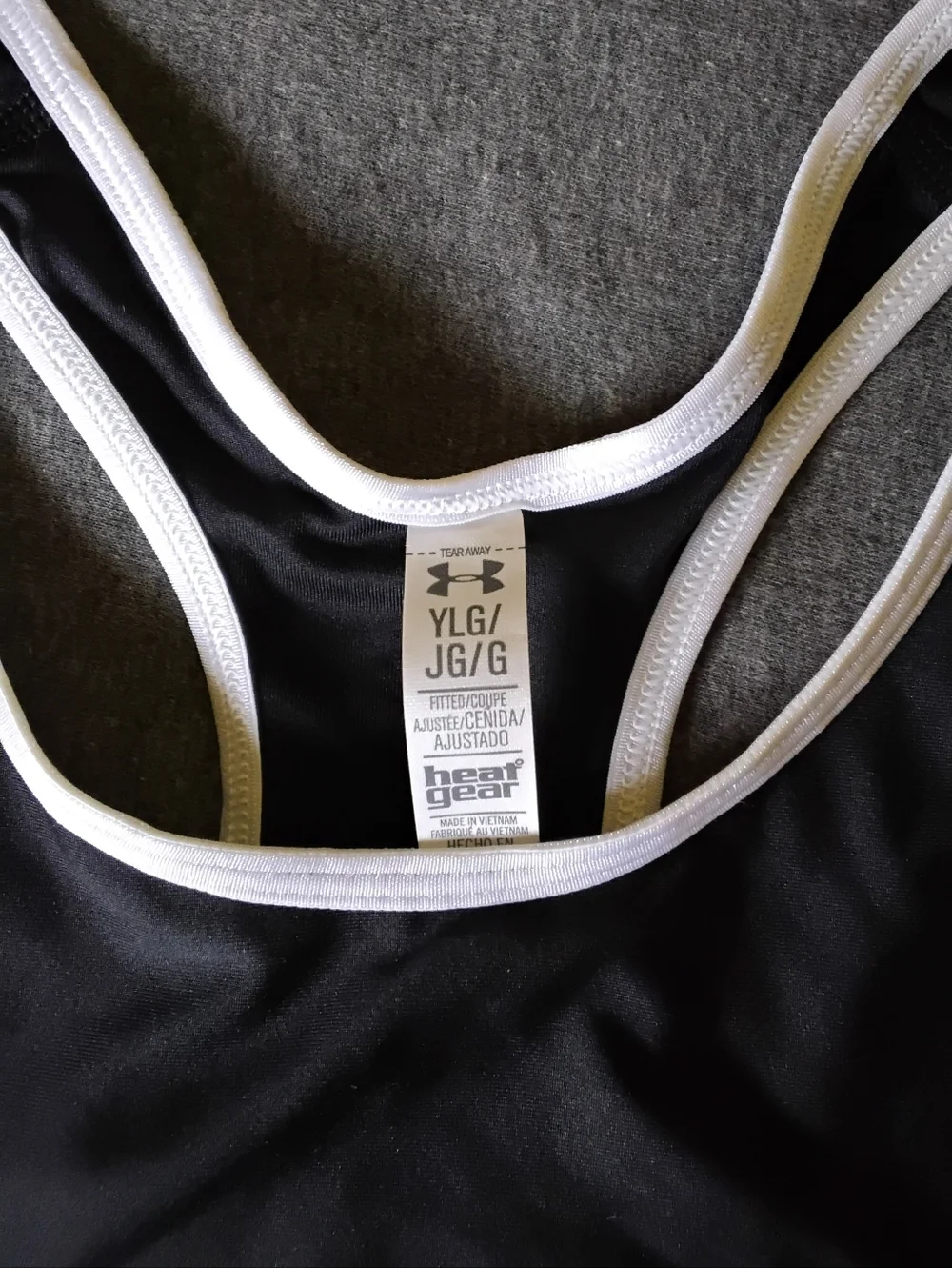 NWT Under Armour Girls Sports Bra Sz YLG Black White HeatGear - Picture 3 of 4